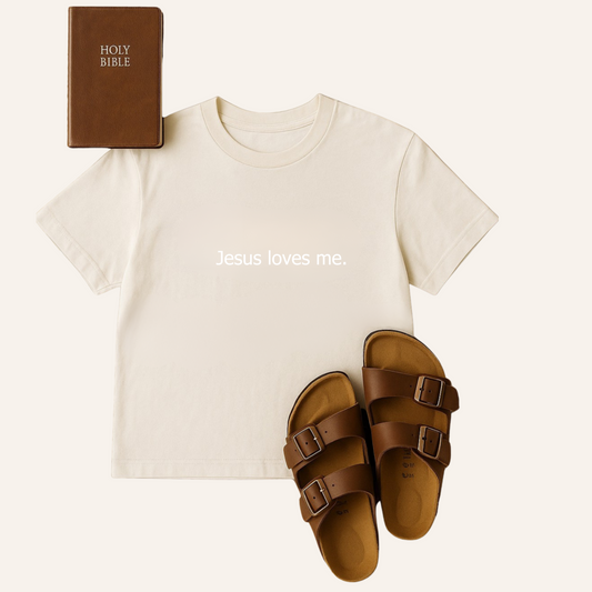 Jesus loves me. women's boxy tee