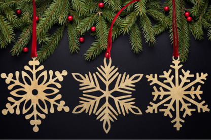 Forest Wooden Snowflake Christmas Ornament – Rustic Holiday Décor