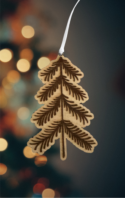Rustic Wooden Pine Tree Ornament – Handcrafted Holiday Decoration